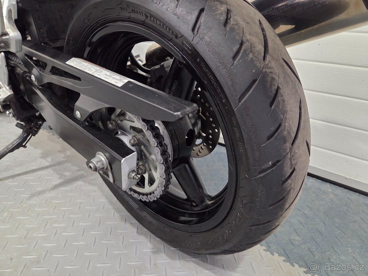 Suzuki SV 650 S - 16