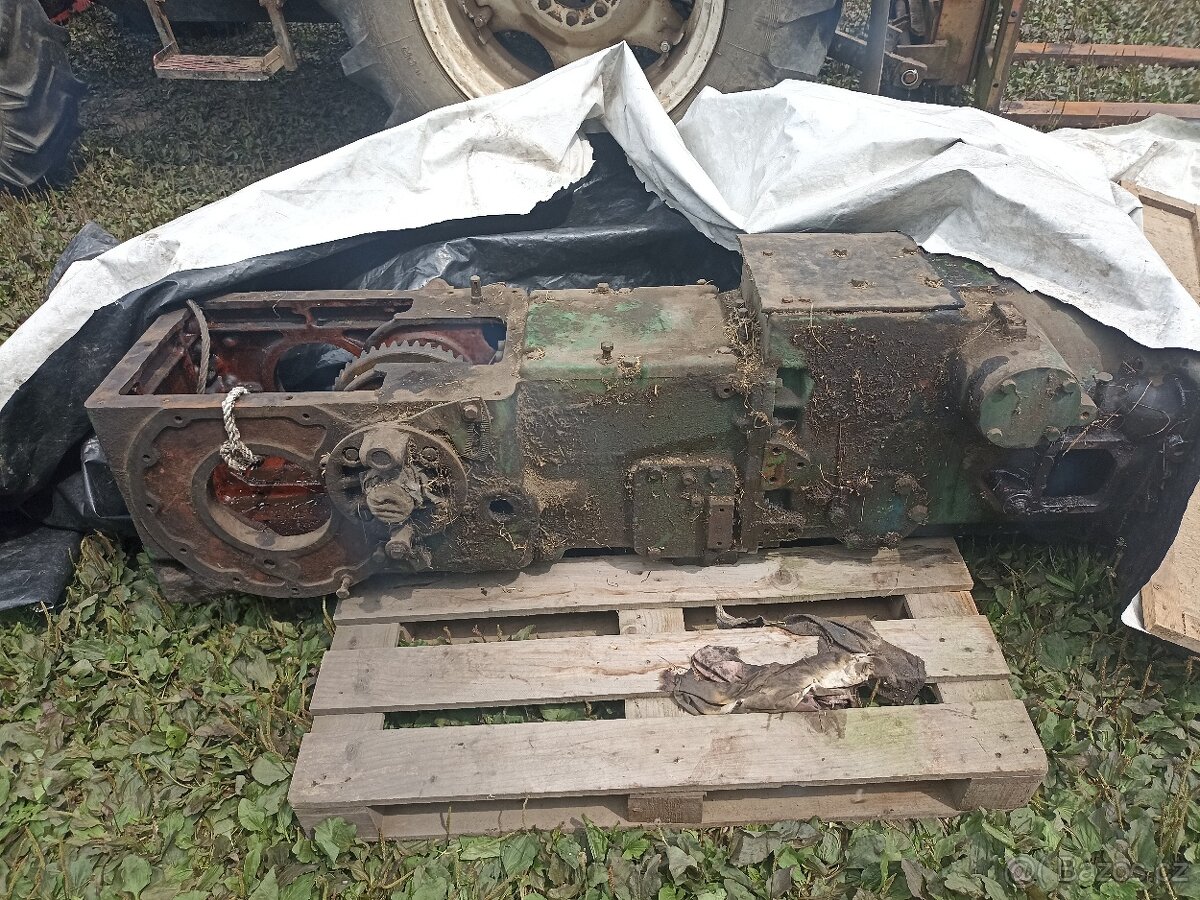 Díly Zetor super 50/35/40 - 16