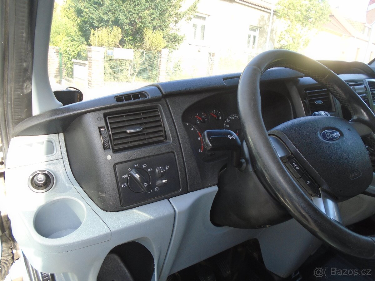 Ford Transit 2.2 TDCi JUMBO 350 - 16