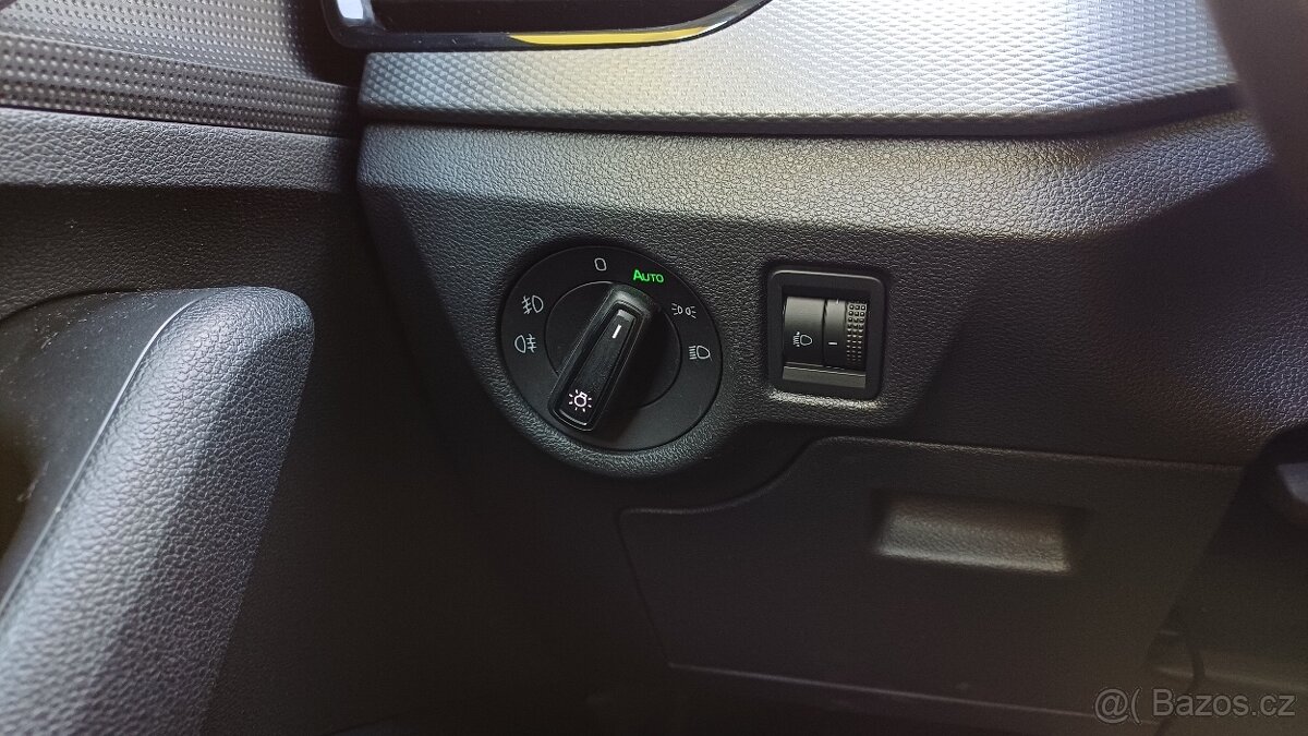 Škoda Scala 1.0TSI 81kW Ambition Plus 1.maj-ČR-DPH-Nehav - 16