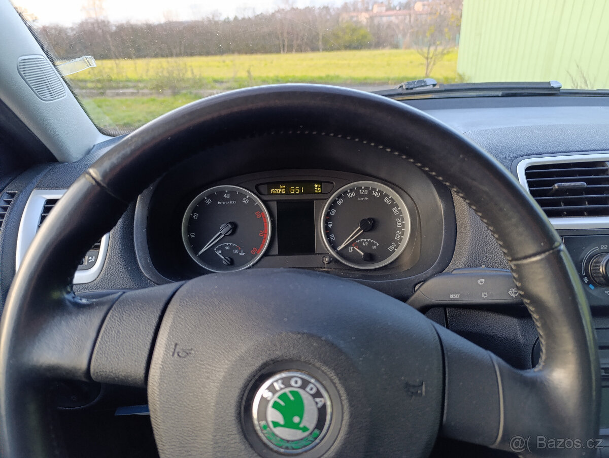 Škoda Fabia 2 1.2 HTP51Kw Sport 2009 ČR 193xxxKM - 16