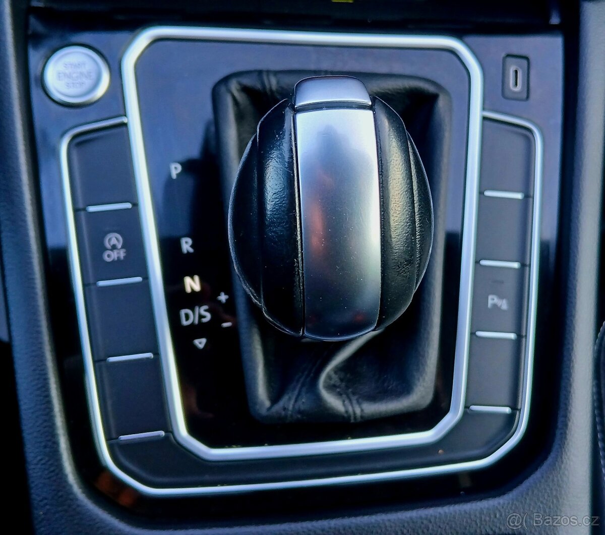 Passat 2.0 tdi dsg R-Line MATRIX,MASÁŽ,VIRTUÁL. - 16