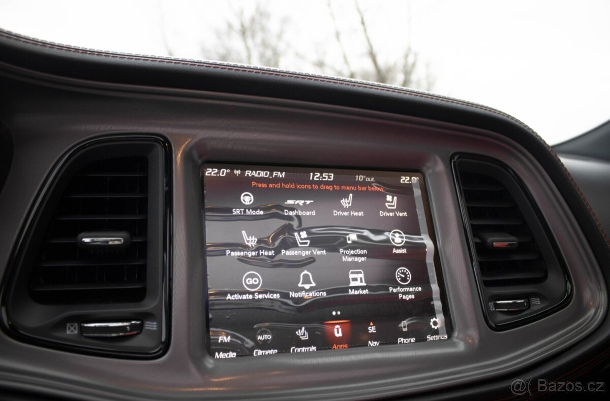 NOVÝ Dodge Challenger SRT 6.4 HEMI - 16