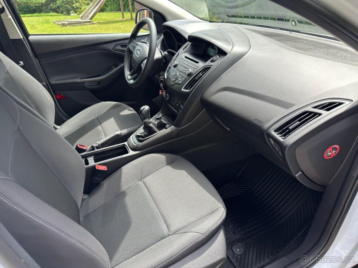 nabízíme Ford Focus 1.0 EcoBoost 74kw - 16