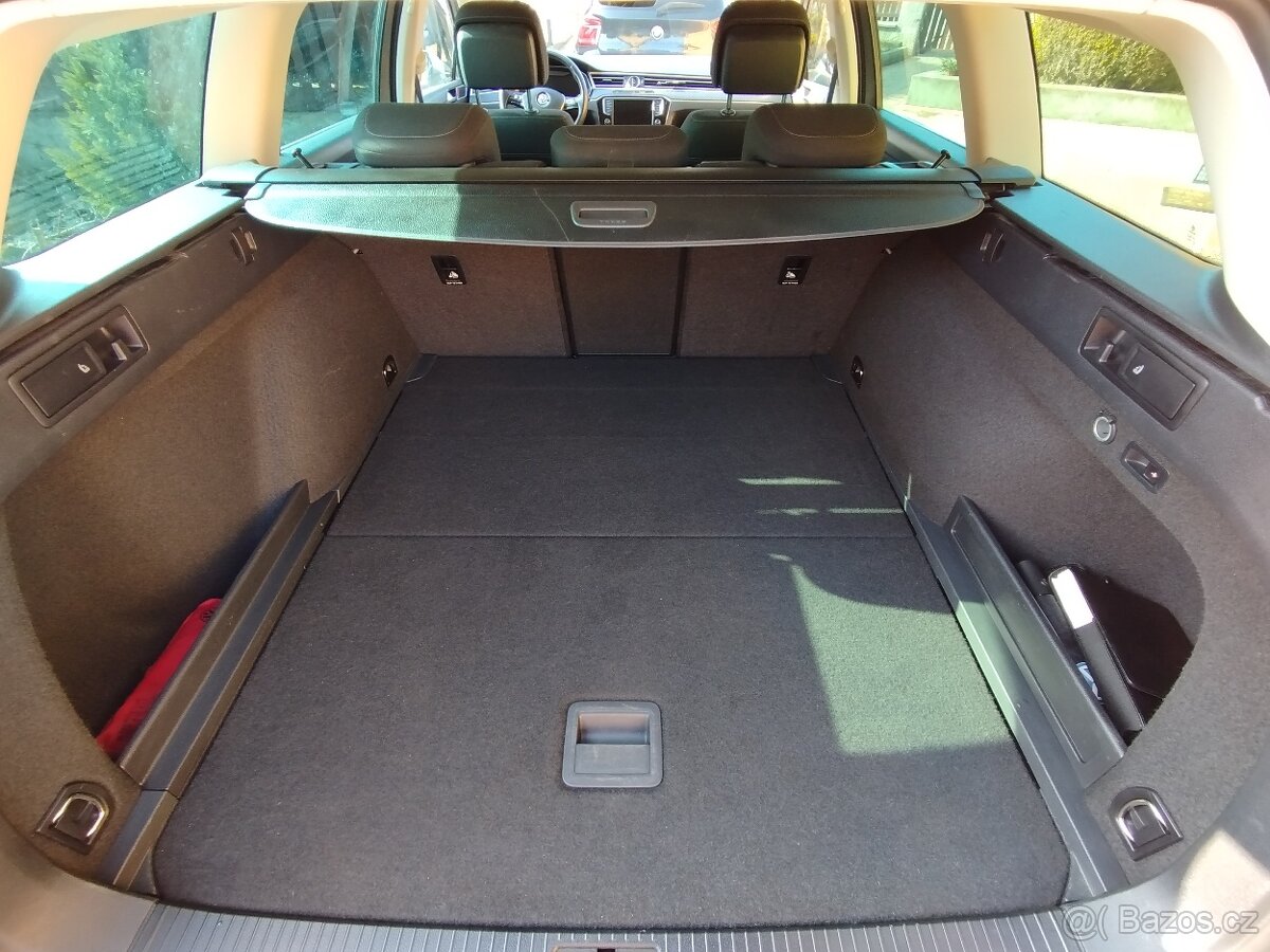 Passat B8 R-line 2.0TDI 110kw 1.majitel - 16