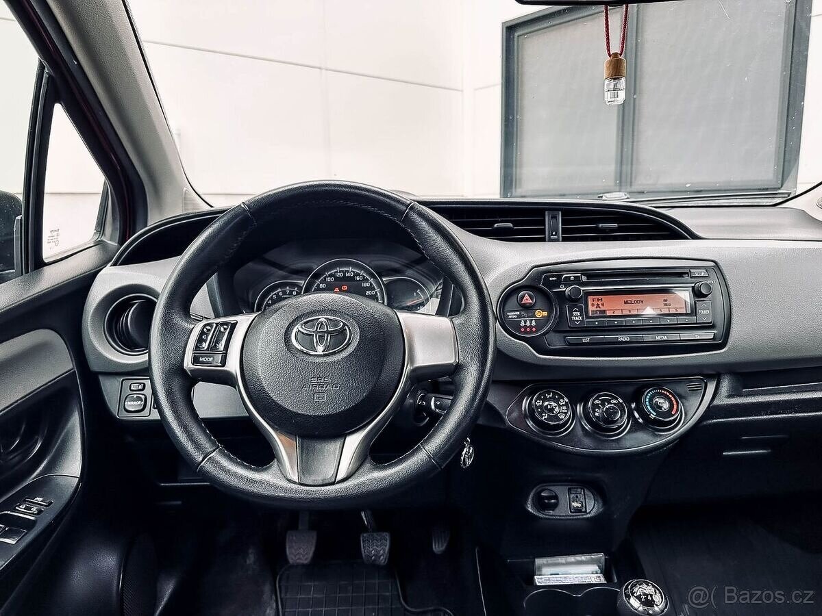 Toyota Yaris 1.0 VVT-i Power - 16