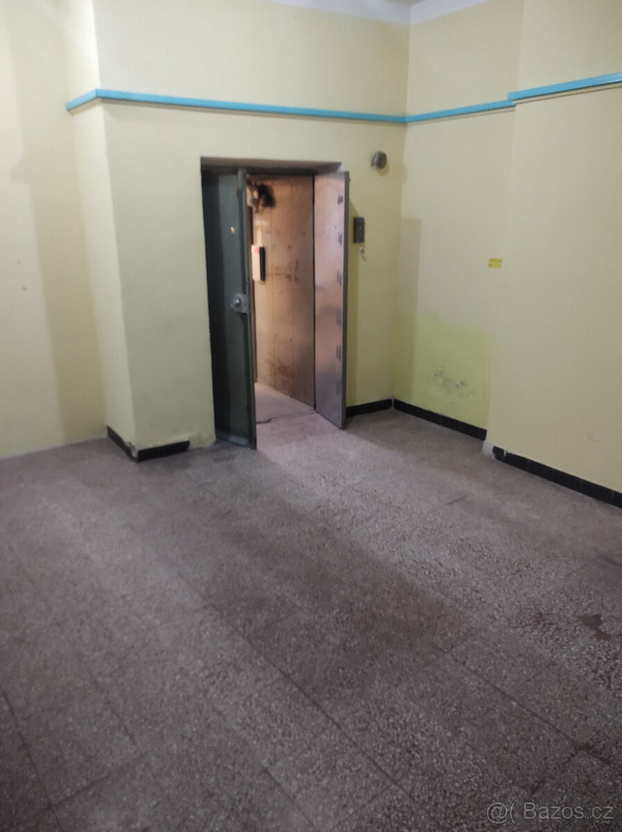 Pronájem obchodu Svitavy - 16