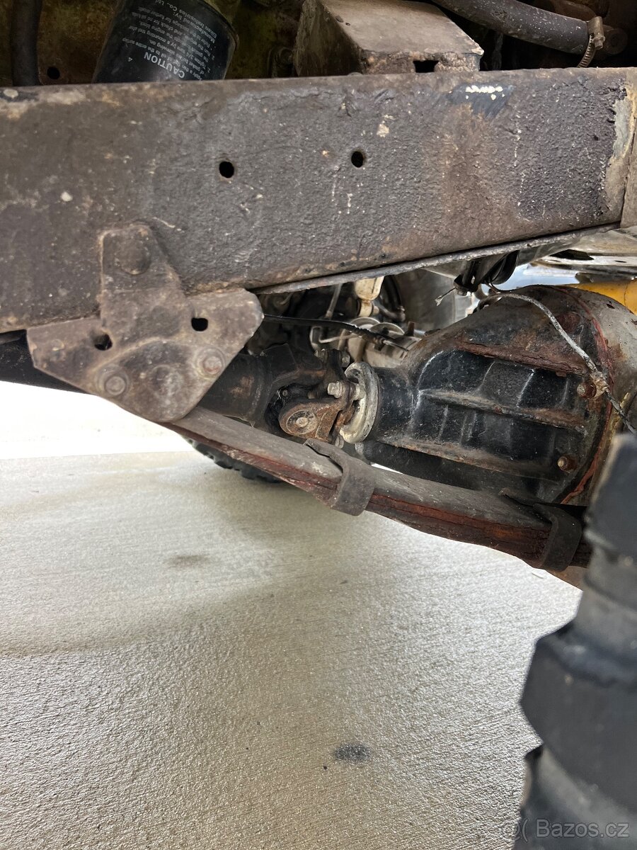 Toyota Landcruiser BJ40 - 16