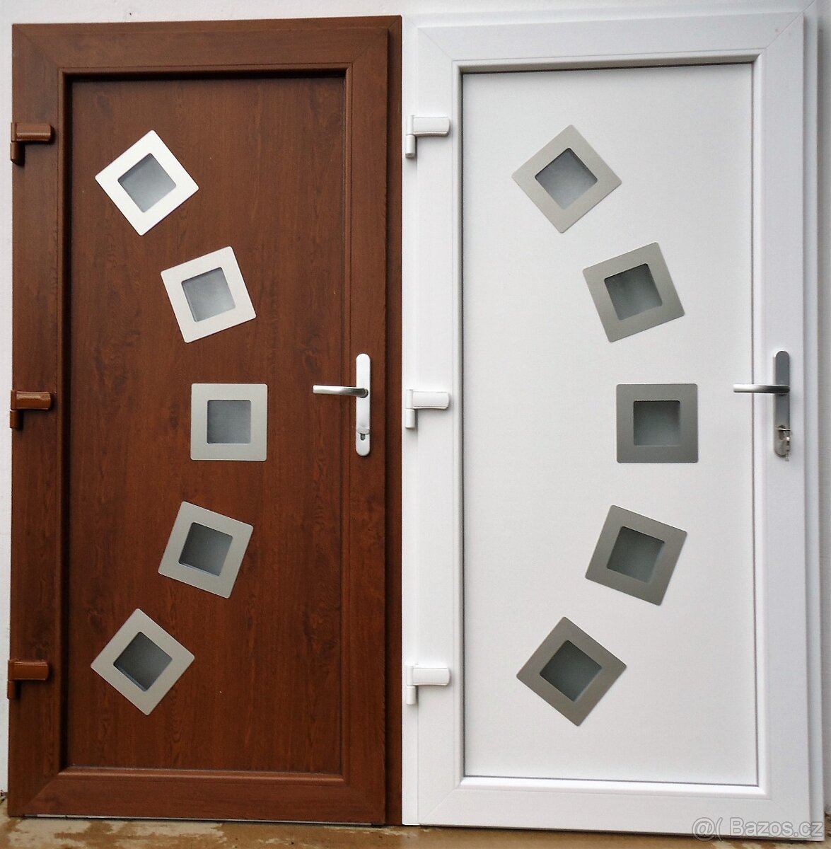 okna a celoprosklené dveře - 16