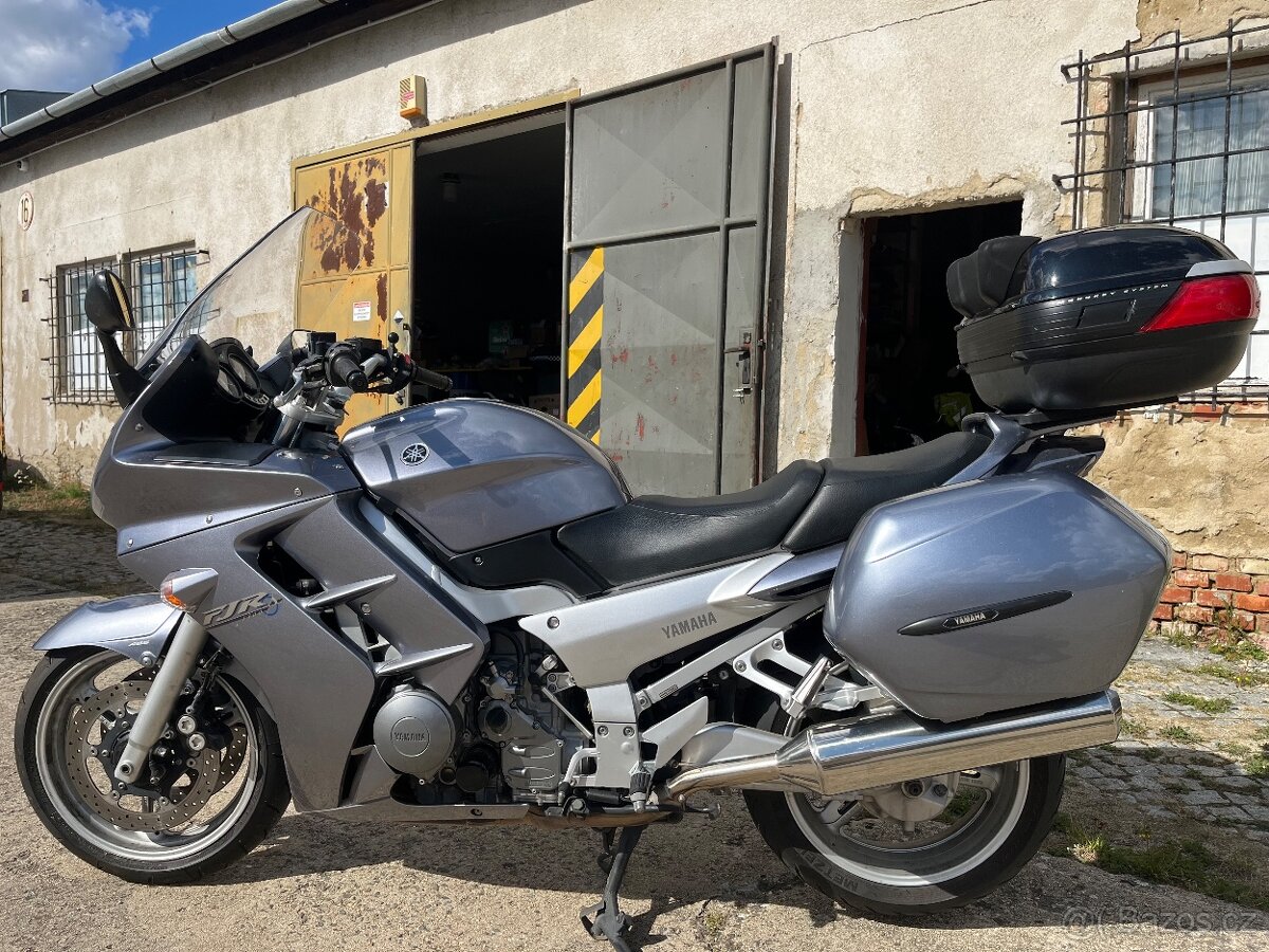Yamaha FJR 1300 ABS stříkačka - 16