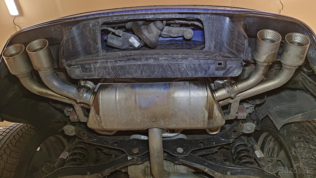 VW Tiguan R r.v. 2021 235kw - 16