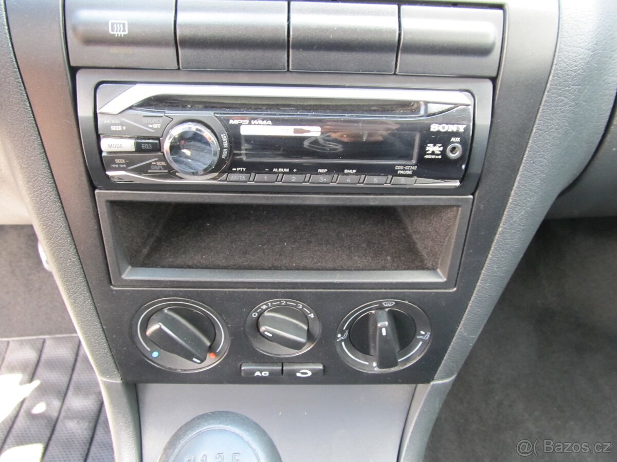 Škoda Octavia 1.6 i CZ 1.maj - 16