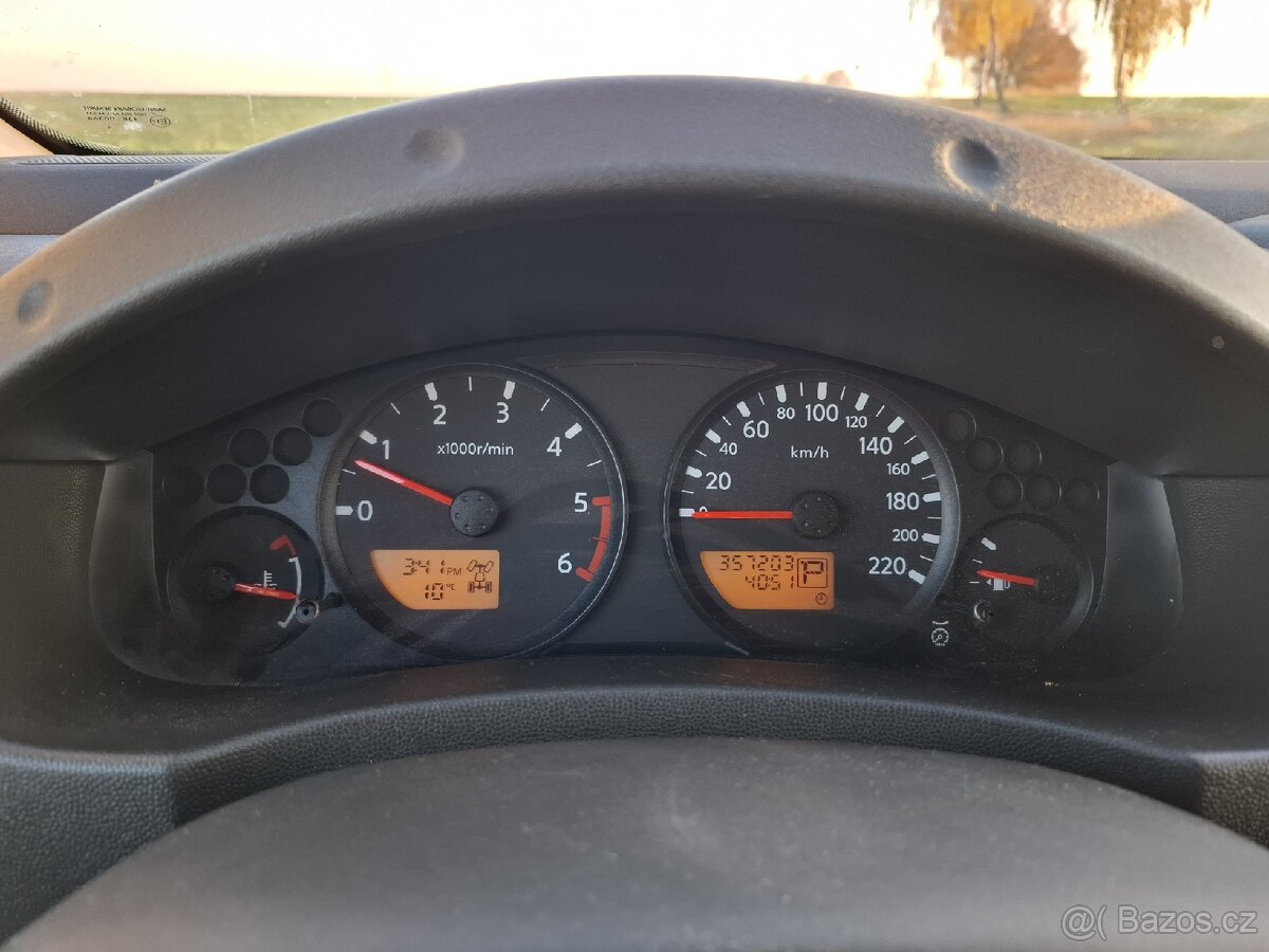 Nissan Navara D40 SLEVA volejte - 16