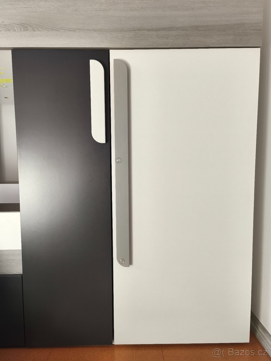 Dvoupatrová postel - 16