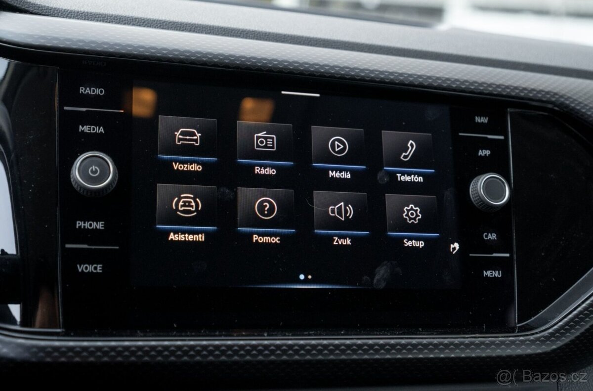 Volkswagen T-Cross - 16