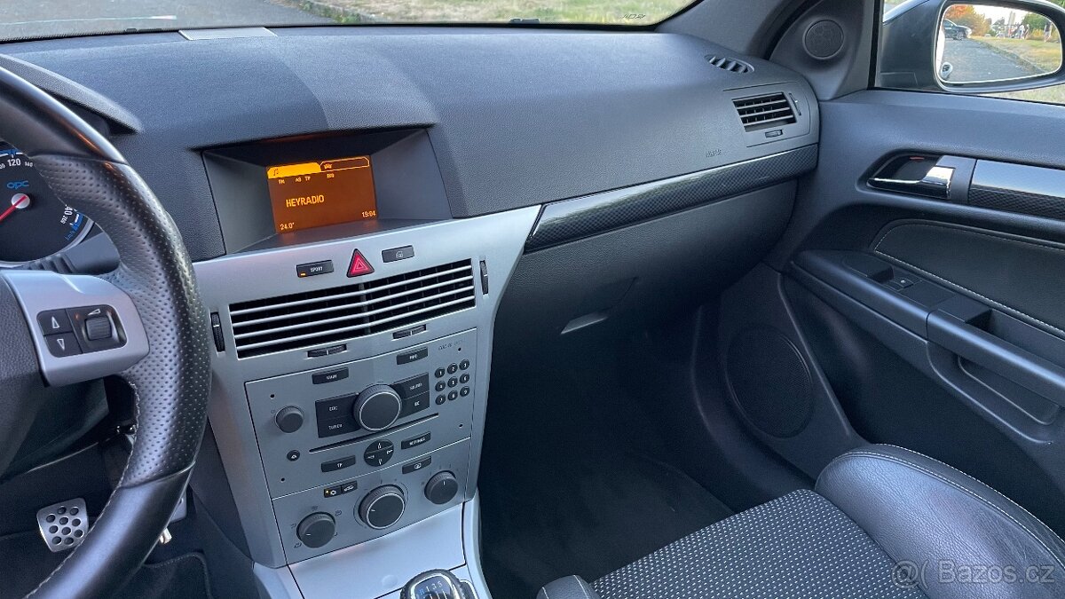 OPEL ASTRA GTC 2.0T OPC - 16