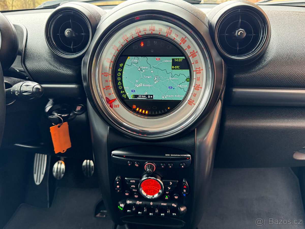 MINI COUNTRYMAN S – 1.6Turbo - 4x4 – EXKLUZIVNÍ - 16