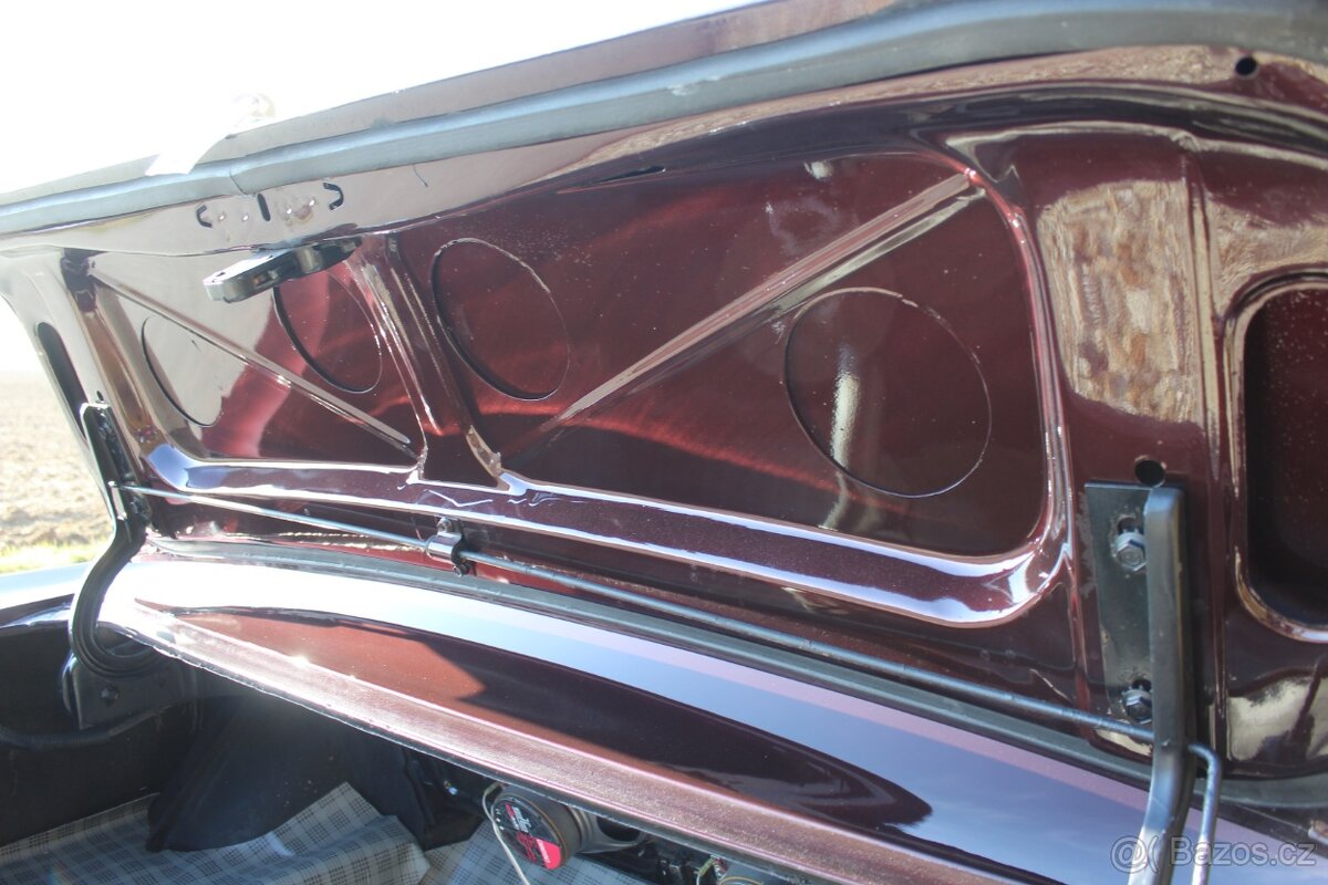 1966 FORD MUSTANG FASTBACK V8 AUTOMATIC SHOW CAR - 16