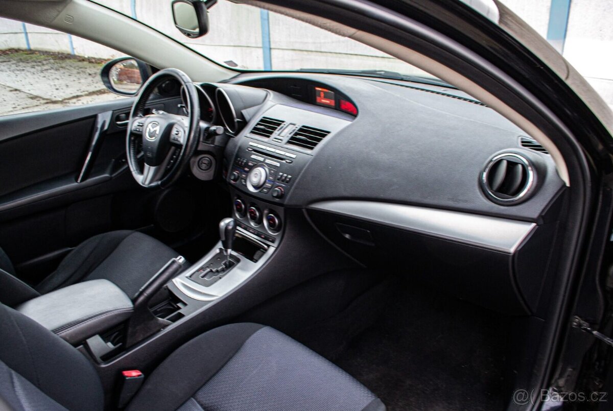 Mazda 3 Hatchback 2.0 110kW - 16