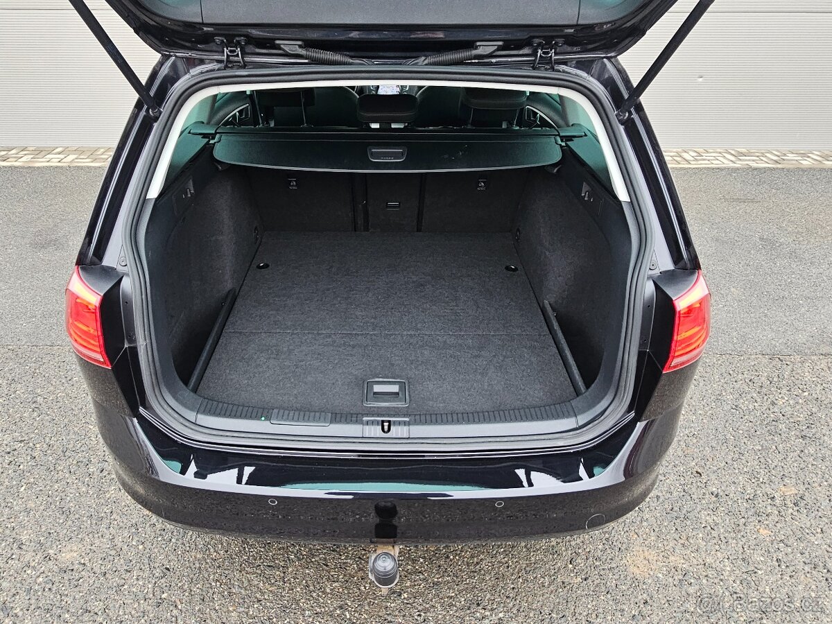 VW Golf 7 1.4 TSi Polokůže - 16