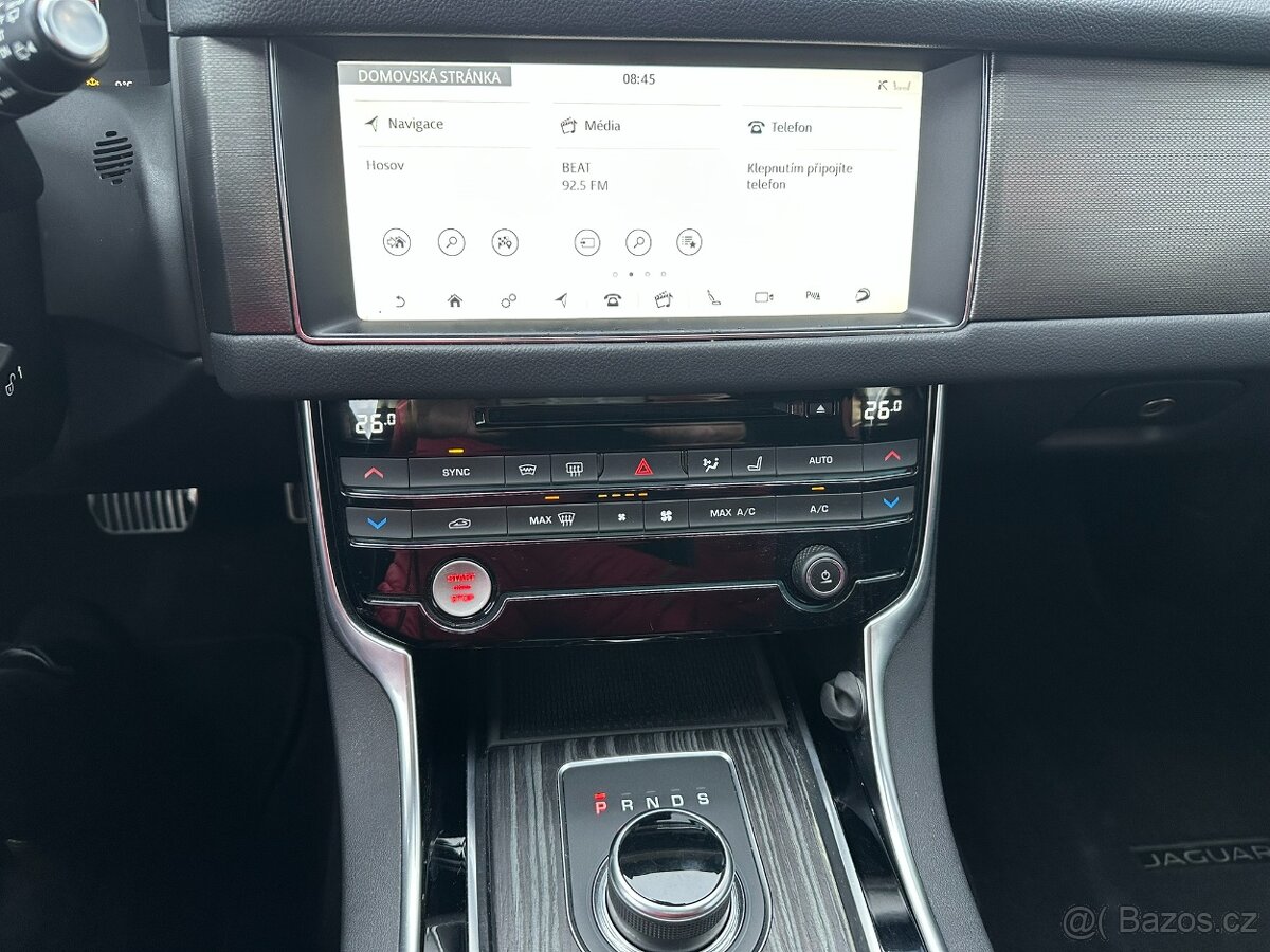Jaguar XF, Kombi 3,0 TDi 221kW - 16