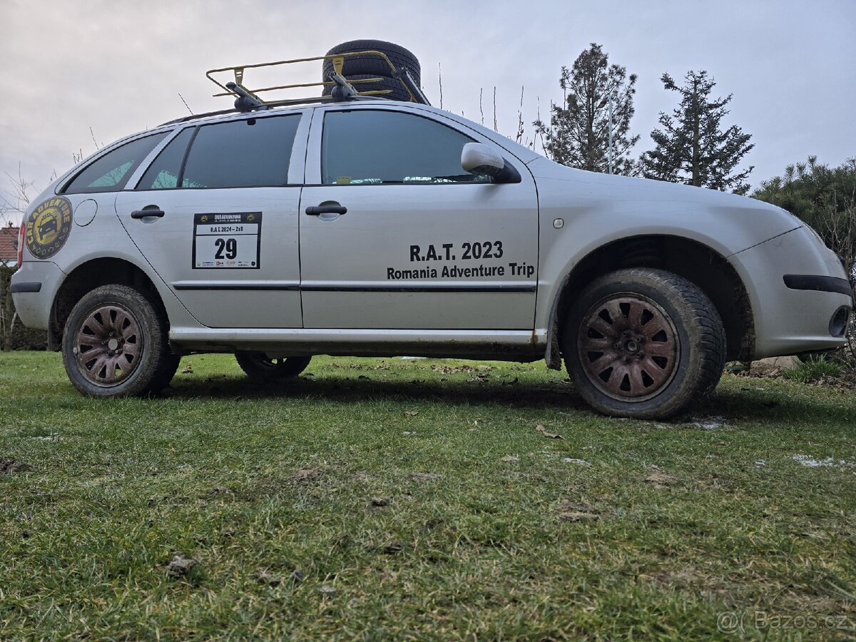 Podložky - lift kit - 2cm - Škoda Fabia 1 combi - 16