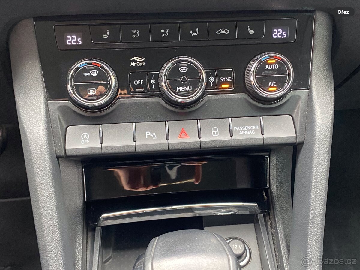 Karoq 2.0 tdi DSG max výbava 2021 - 16