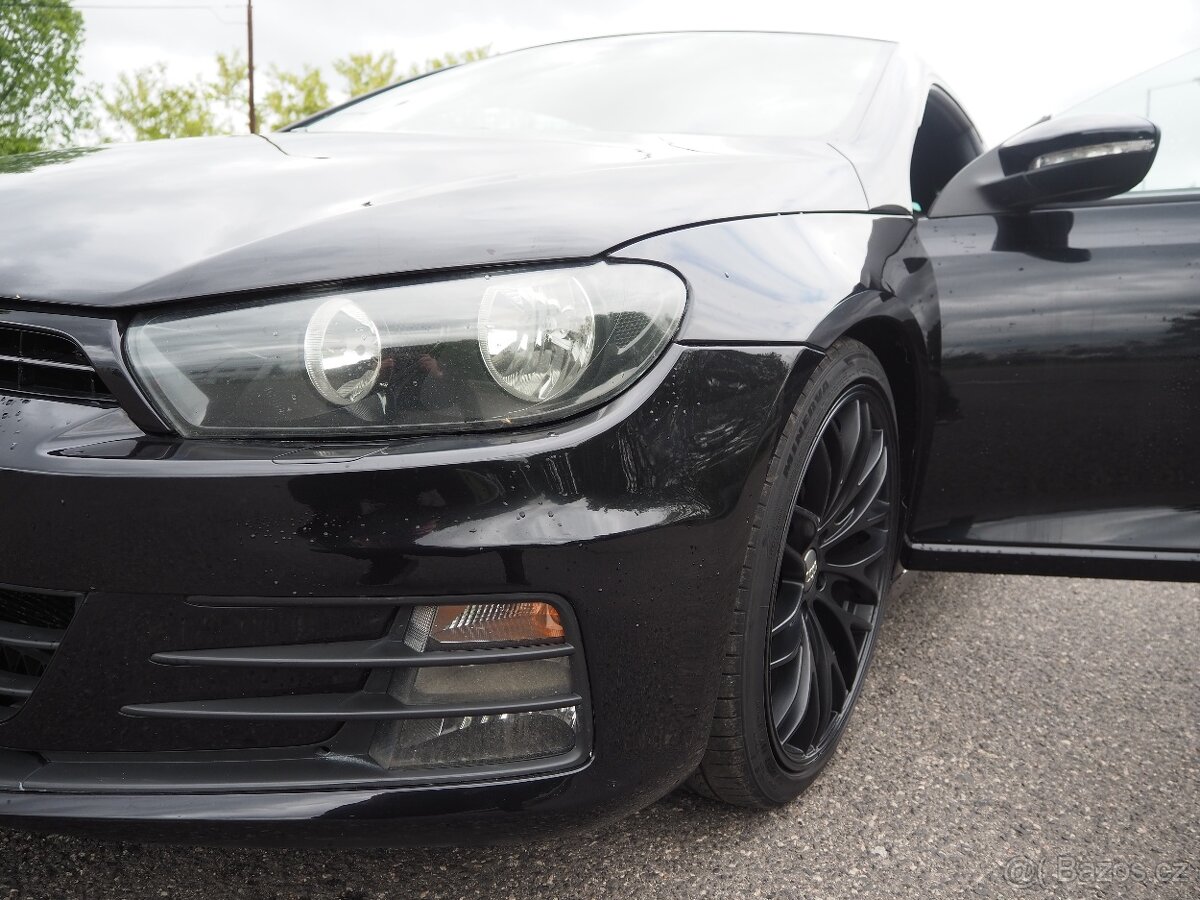 Volkswagen Scirocco 2.0 TSI SPORT 147 KW + CHIP - 16