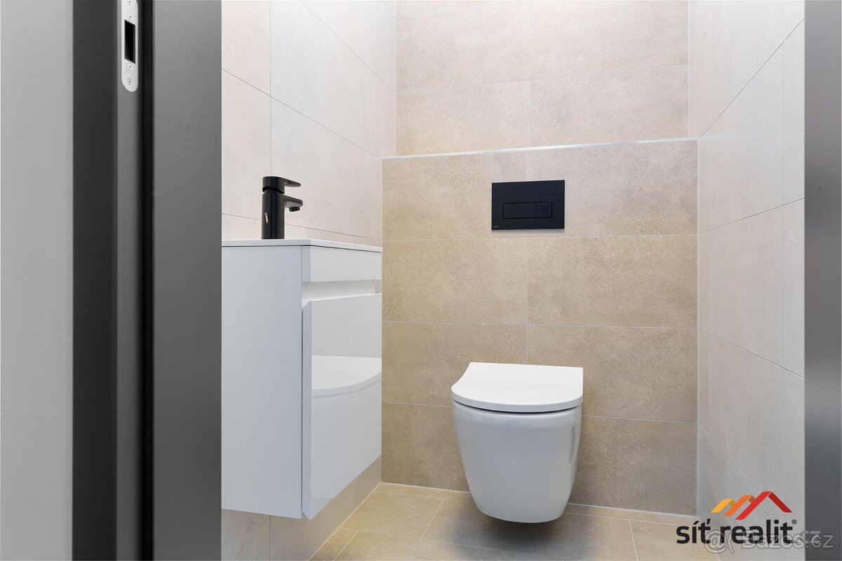 Atraktivní novostavba bytu 3+kk, celkem 89 m2, velká terasa - 16