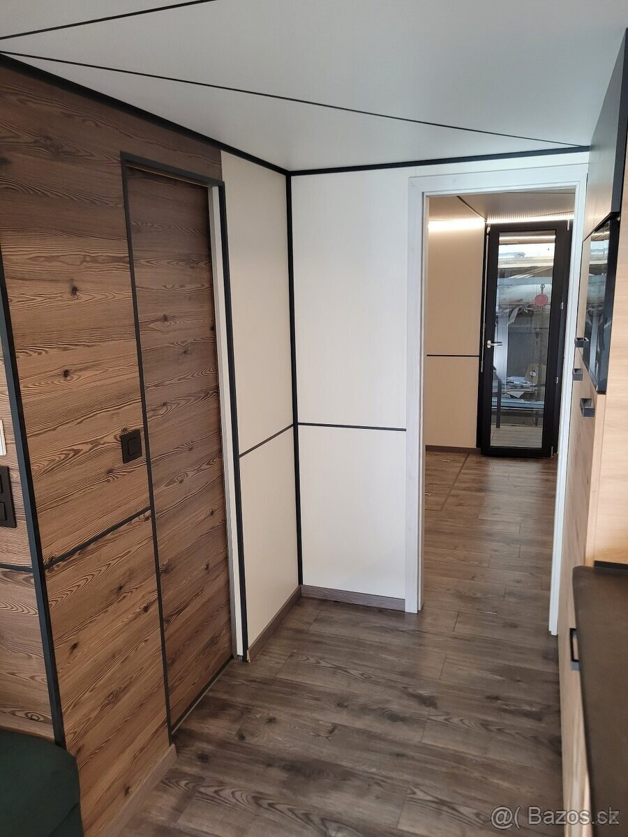 TOP Nový Hausbot 15x4,2m celoročne obývateľný - 16