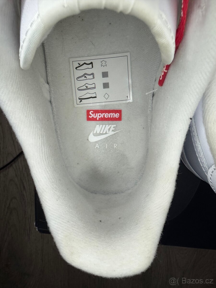 Nike Air Force 1 Low Supreme White - 16