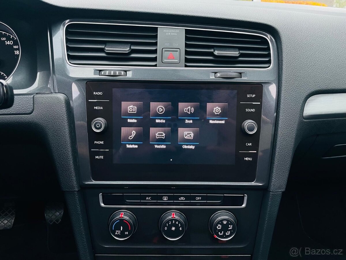 Volkswagen Golf 1.0TSI MANUÁL 1MAJITEL SERVISKA SENZORY PANO - 16