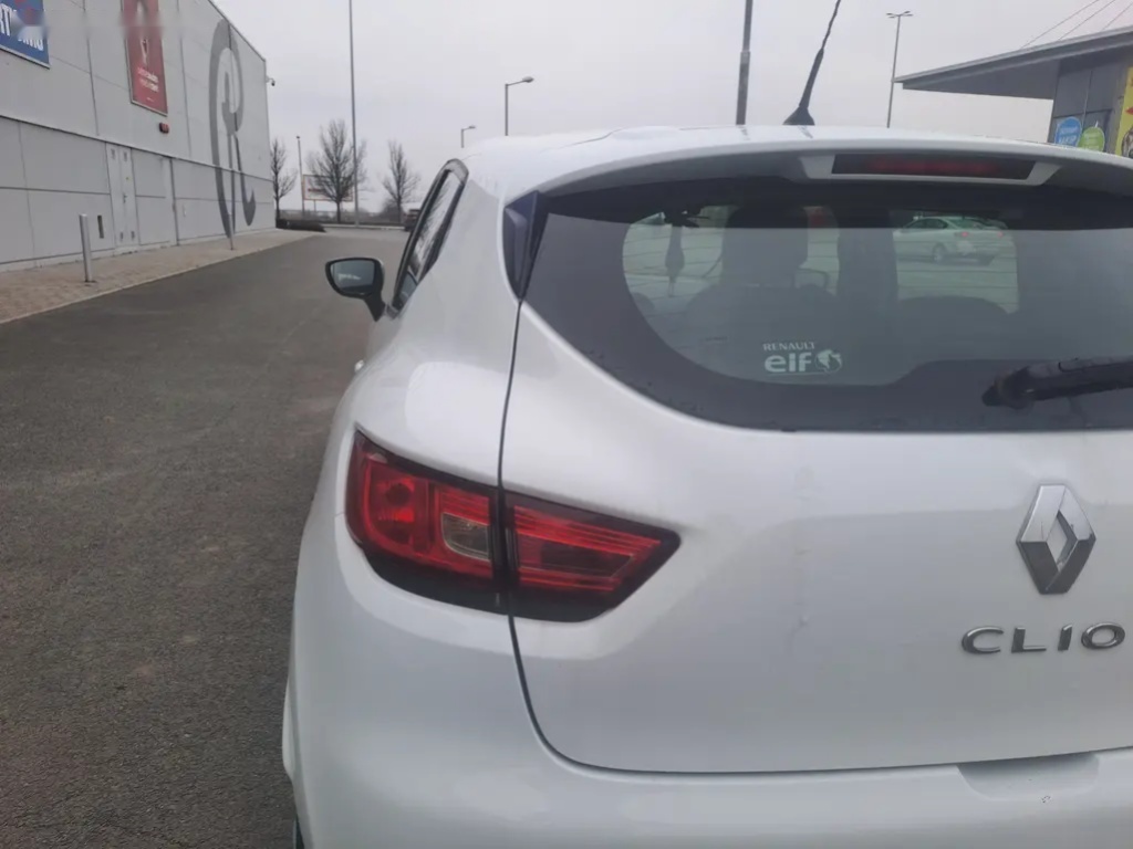 Renault Clio, 1.2i 2.MAJ,PĚKNÉ,SPOLEHLIVÉ - 16