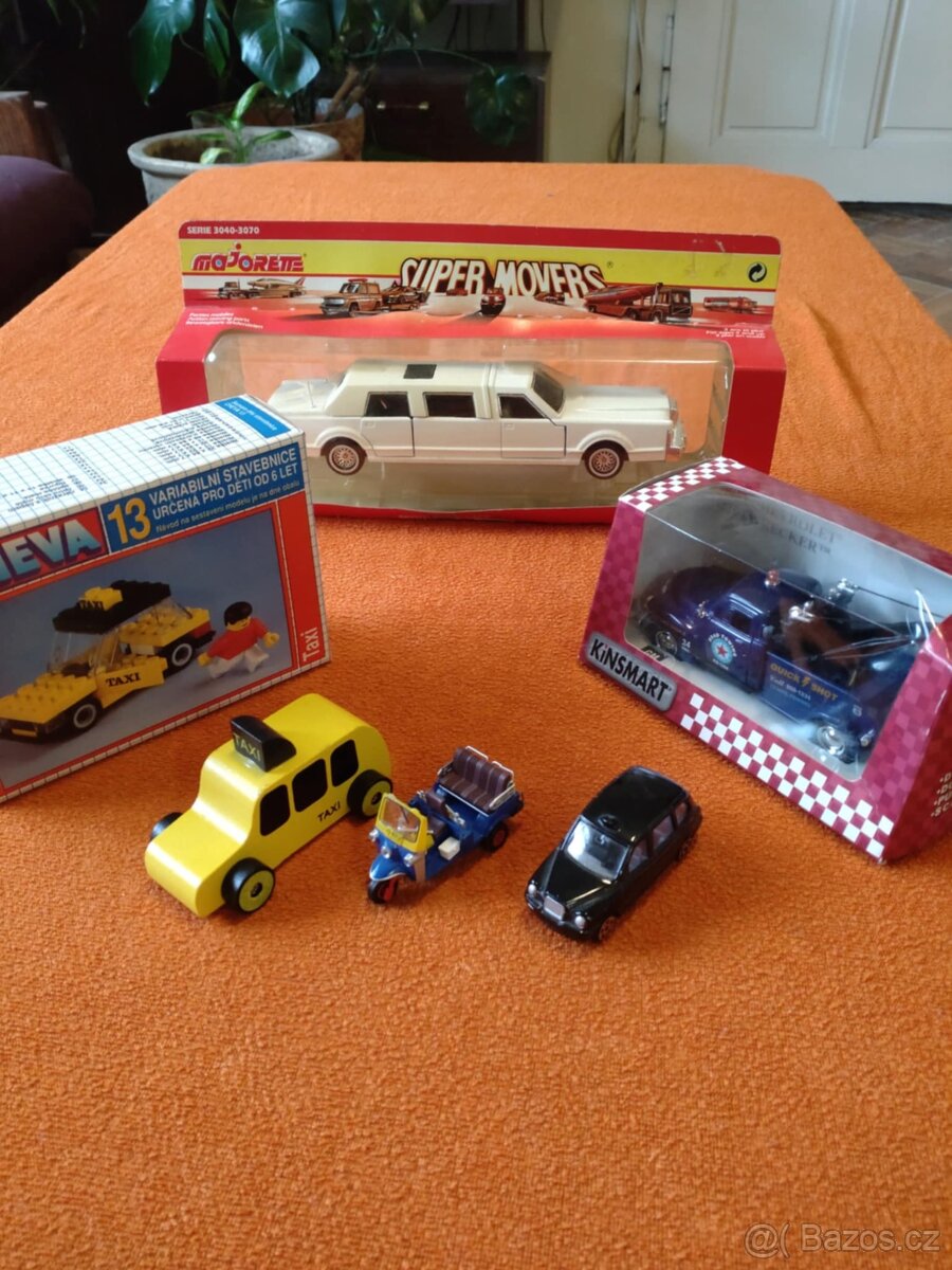 Modely aut TAXI 93 kusů POUZE KOMPLET - 16