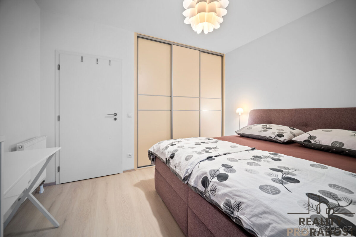 Prodej bytu 3+kk, 141 m2, Hradec Králové - 16