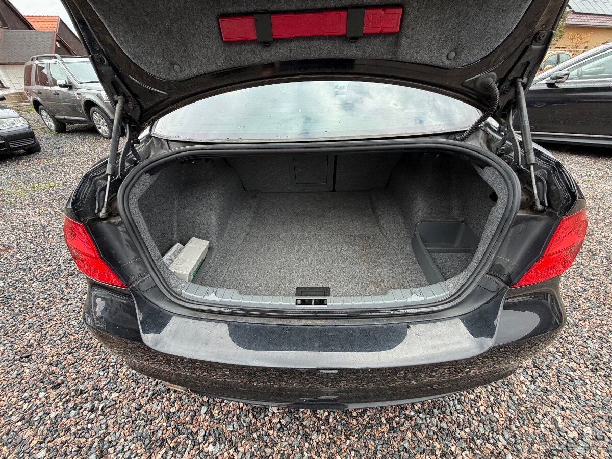 BMW E90 318D 105kw NOVA STK / NOVÉ ROZVODY - 16