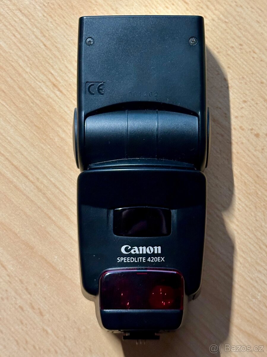 EOS RP + 24-70L + 100/2,8 + vybavení - 16