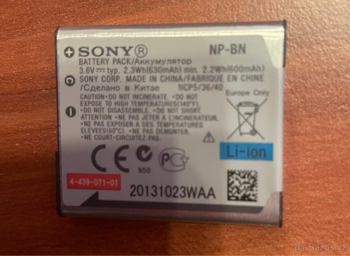 Digitální kompakt Sony CyberShot DSC W730 - 16