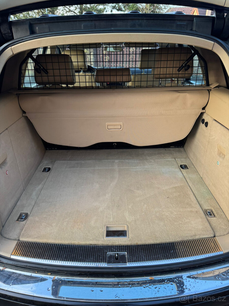 Volkswagen Touareg 2.5 TDI – 1. majitel, perfektní stav - 16