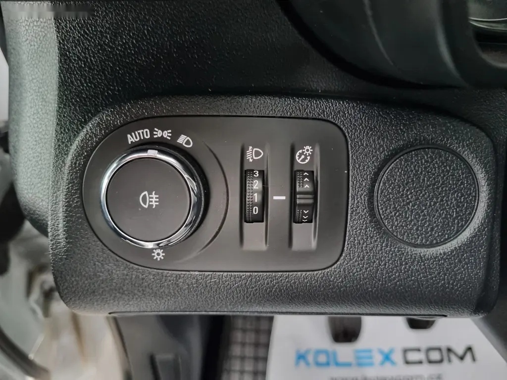 Opel Combo, Van L2H1 1.5 CDTI - 16