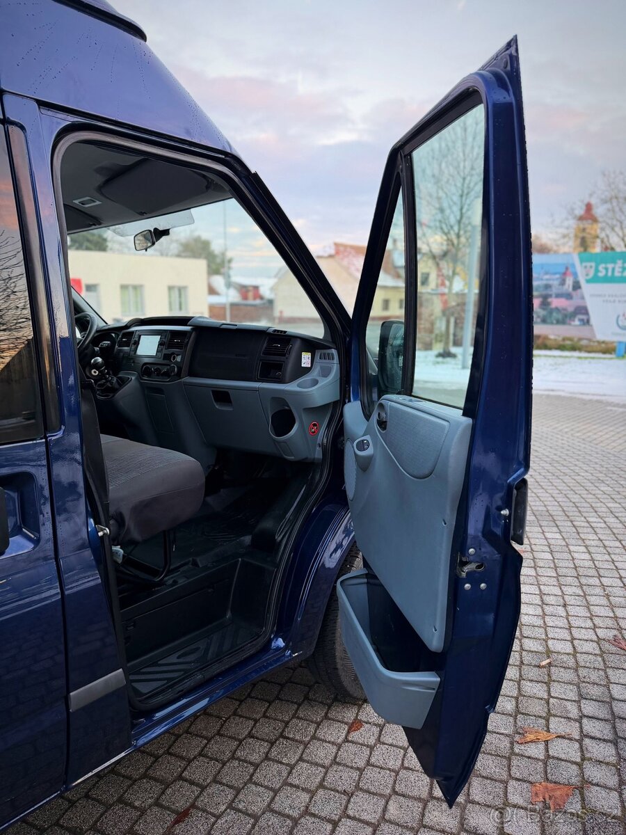Ford Transit 2.4TDCi AWD 4x4 6 míst WEBASTO - 16