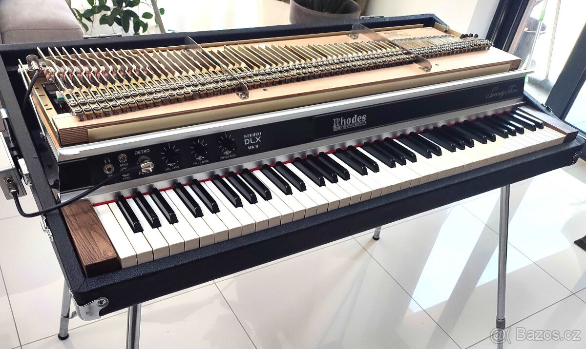 RHODES MARK II SeventyThree rok 1979 - 16