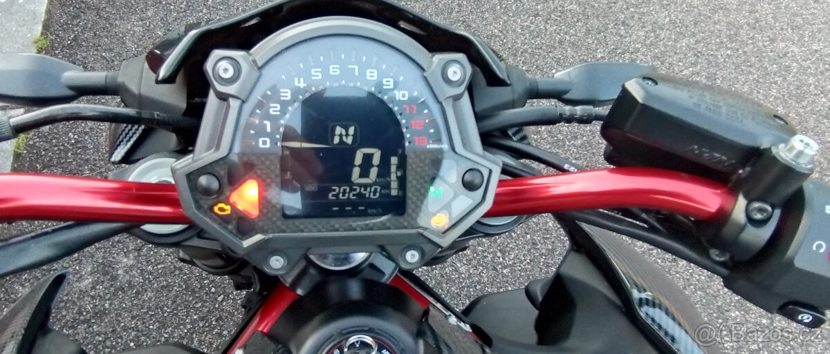 Kawasaki Z900 2019 ČR - 16