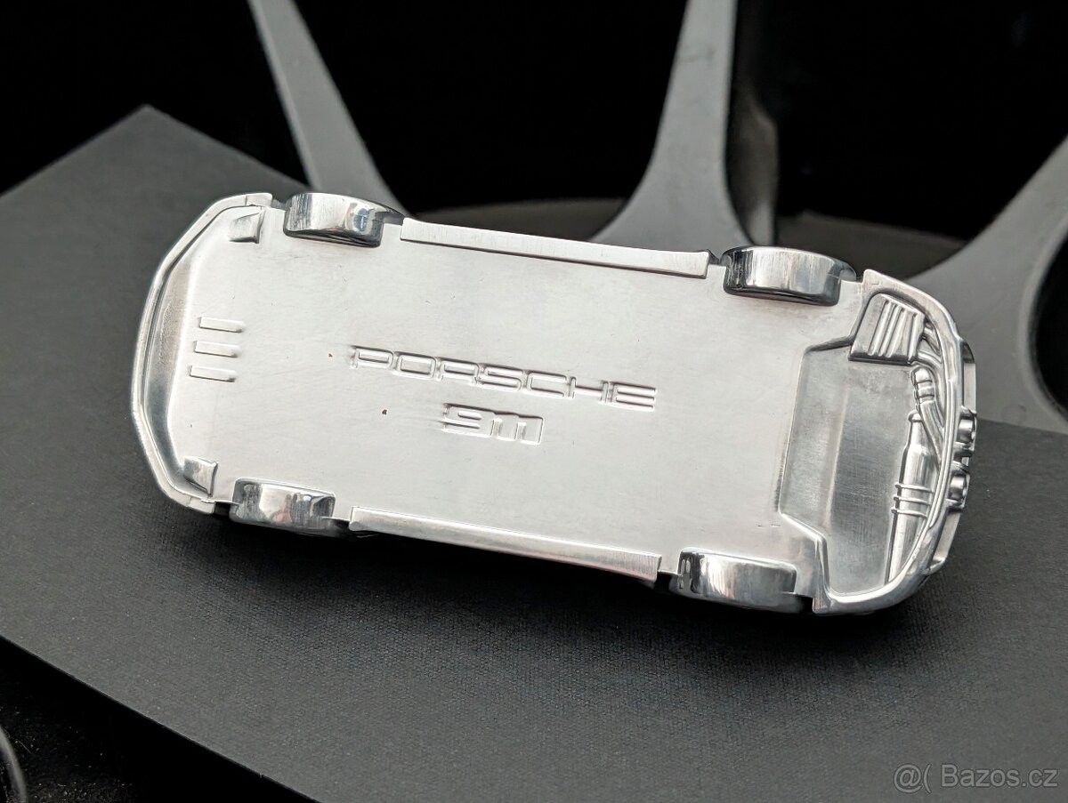 Originál Porsche těžítko - 16