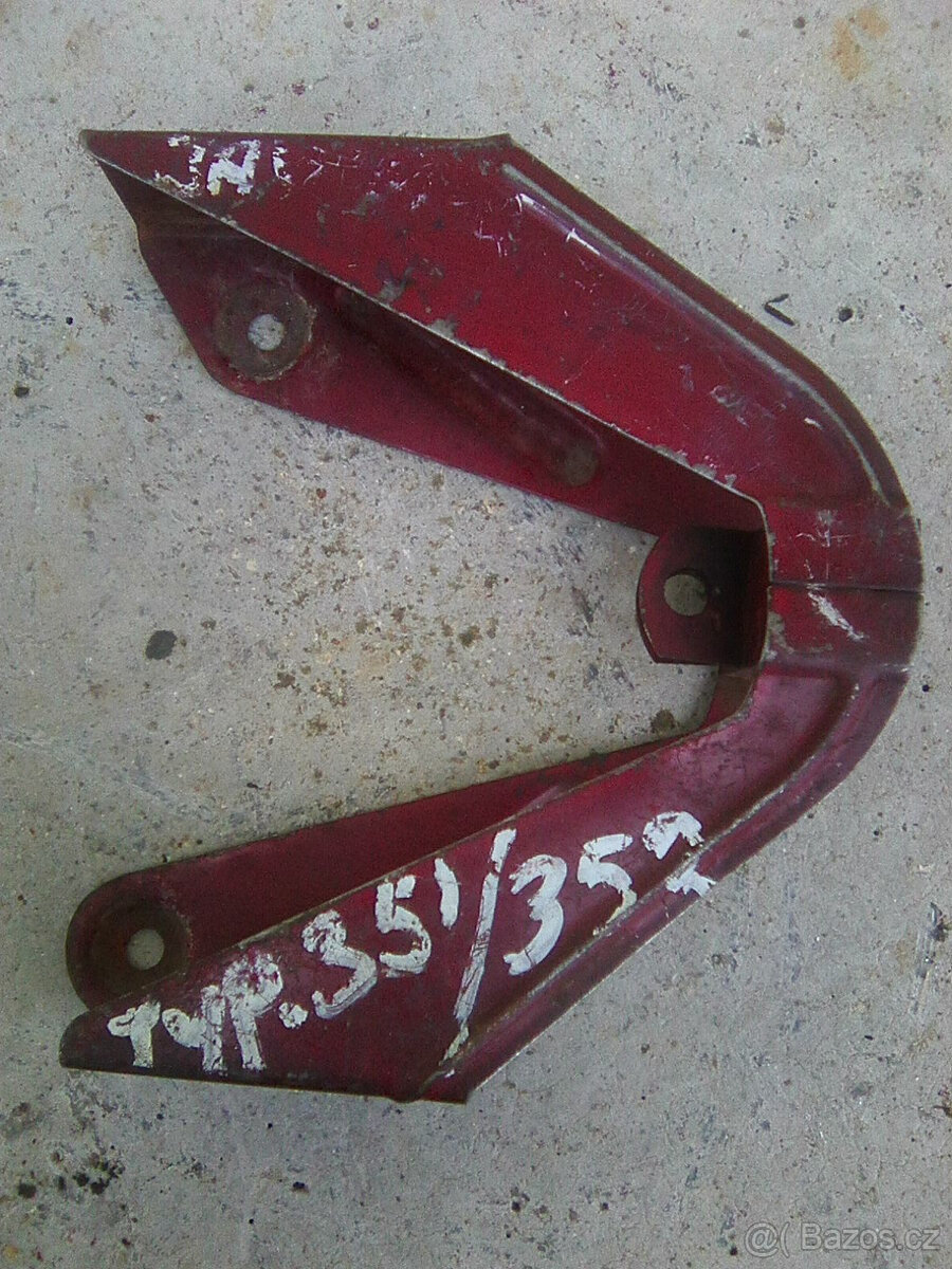 Jawa-čz 125/150 351/352-motor,pods.plechy,kryt řetězu,výfuky - 16