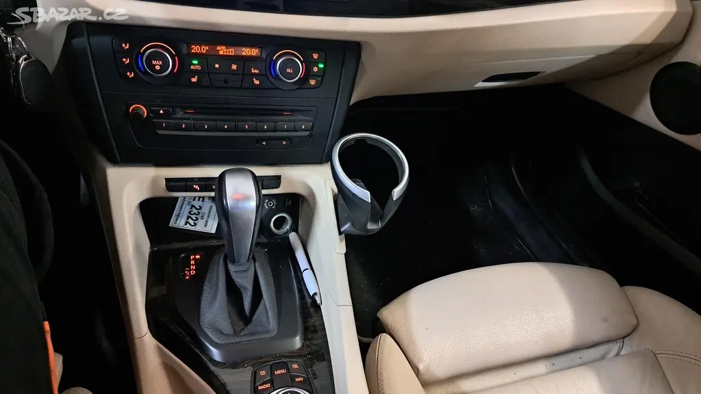 BMW X1 E84 2.0D X-DRIVE,2010,SUPER STAV - 16