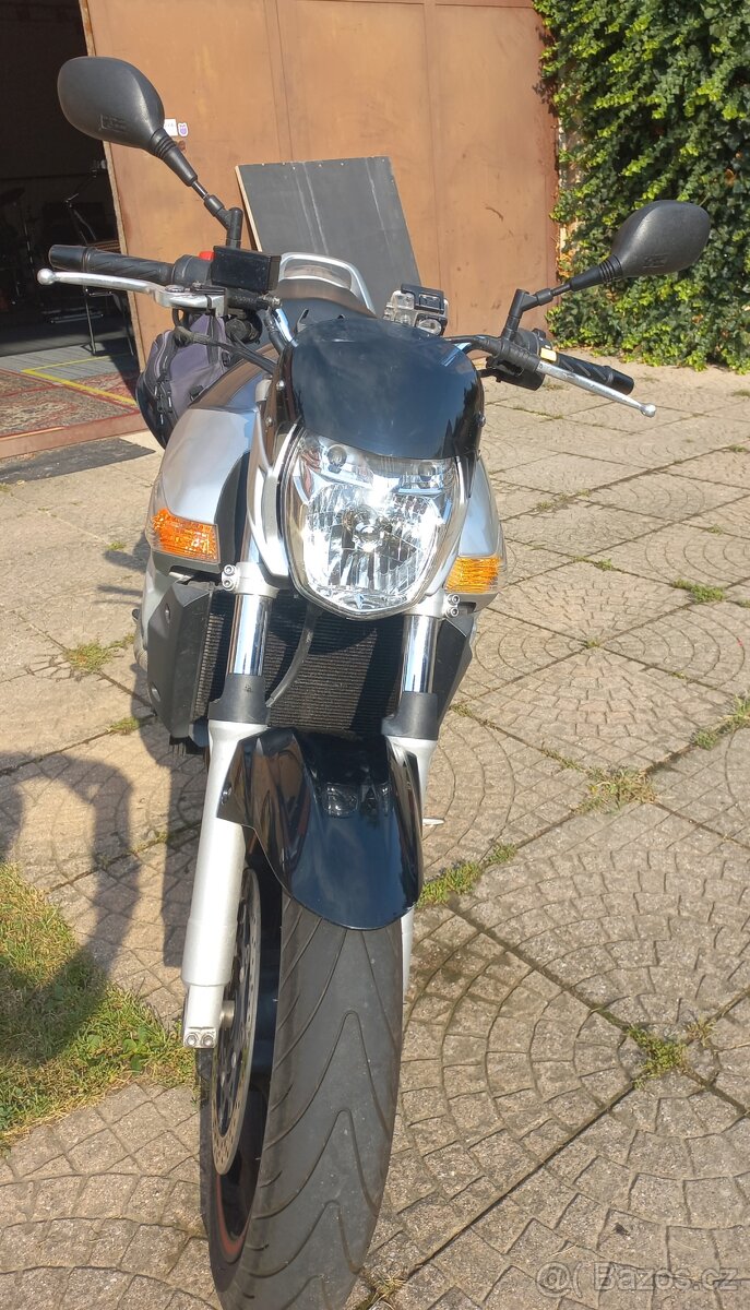 Prodám Suzuki GSR 600 - 16