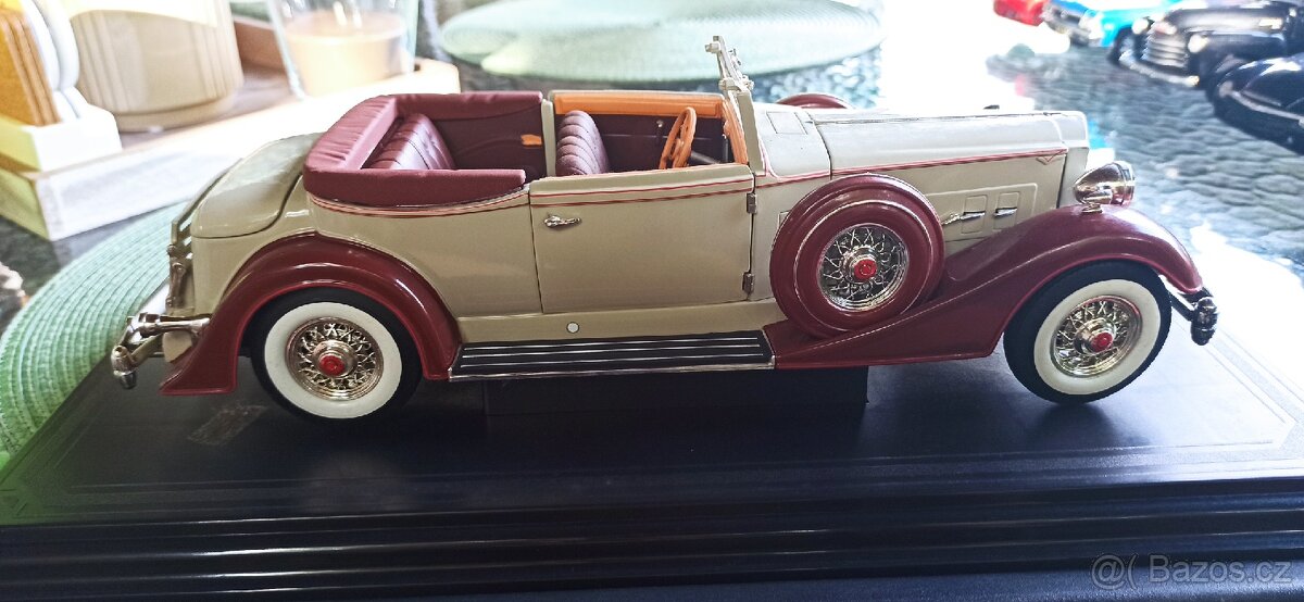 Sberatelske modely aut - 16