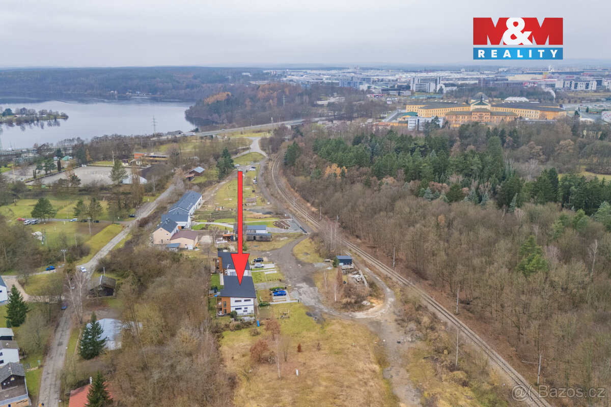 Pronájem bytu 2+kk, 37 m², Plzeň, ul. České údolí - 16