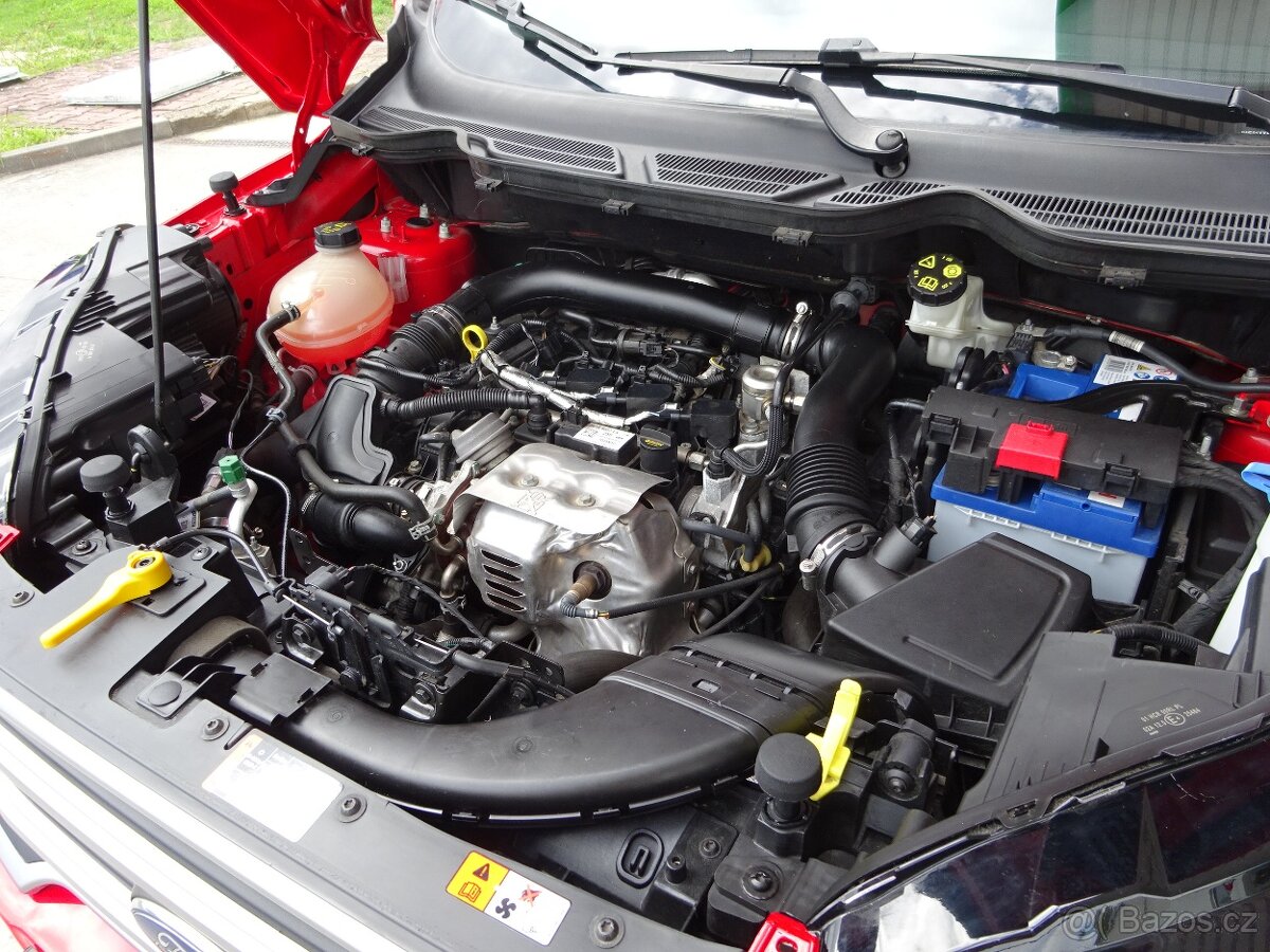 FORD ECOSPORT 1,0 i , 1 MAJITEL, GARANCE KM - 16